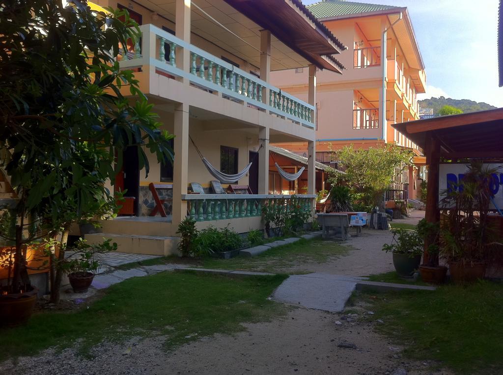 Black & White Bungalows Hat Rin Buitenkant foto